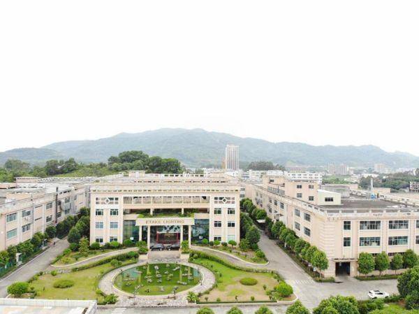 南方珠江科技有限公司榮獲2025中國(guó)電線電纜行業(yè)三大殊榮:電線電纜